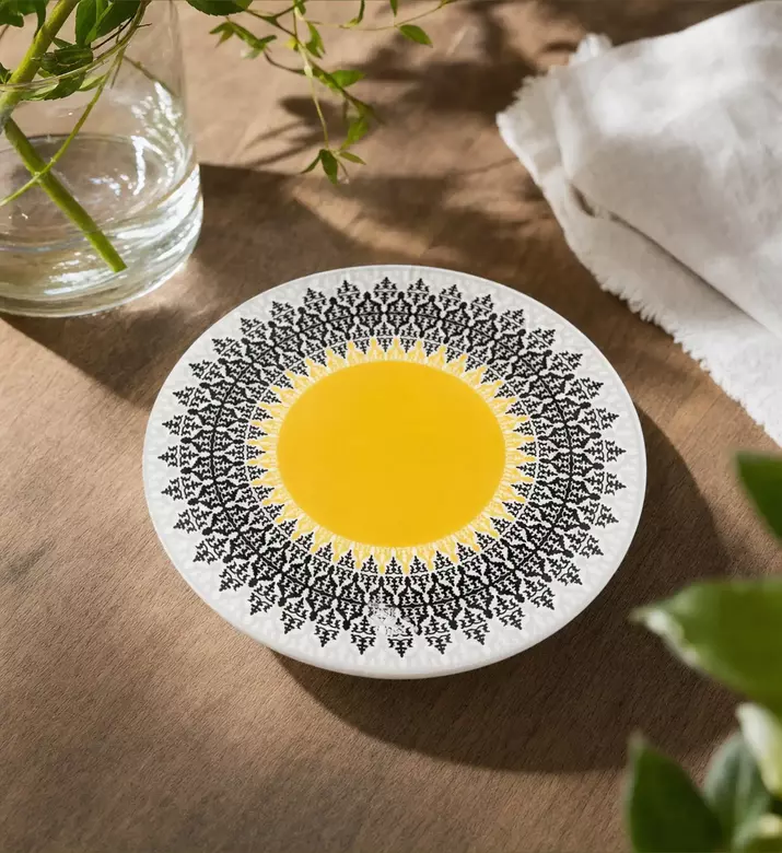 Images D'Orient Safra Porcelain Plates 4-piece Set M, Model View