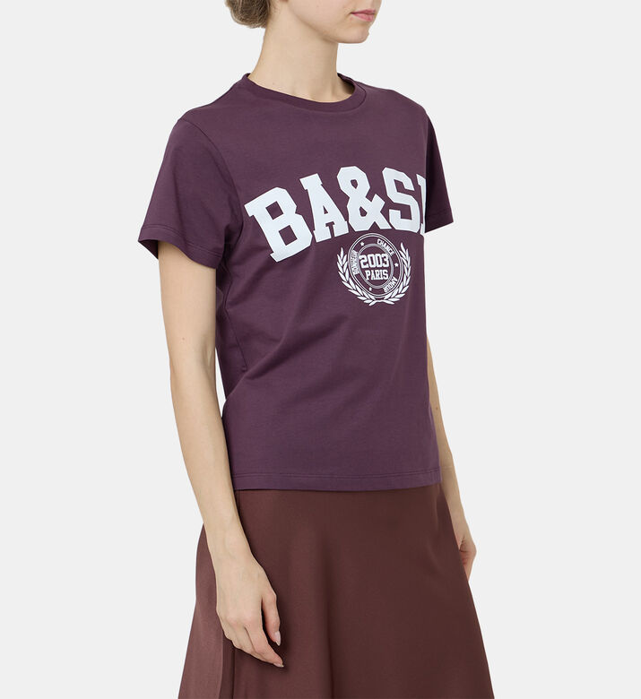 تيشيرت إيوني بتصميم جامعي