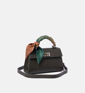 الحقيبة الجلدية المميزة