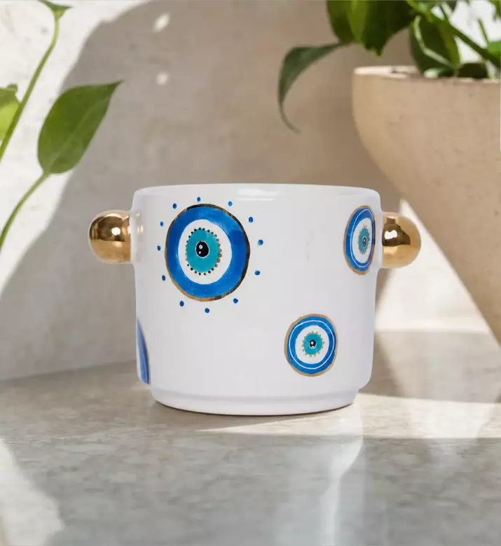 Noorena Nazar Ceramic Round Flower Pot, Model View