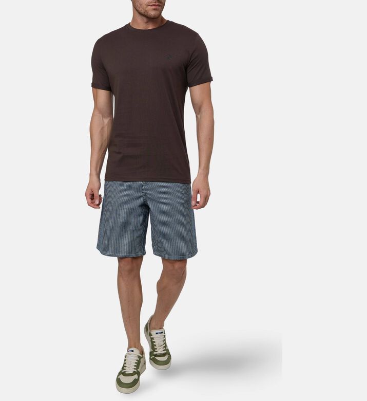 Les Deux Logo-embroidery Short-sleeve T-shirt, Brown, S, Model View