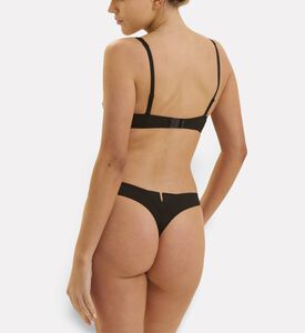 Simone Perele Bra Half Cup, Model View