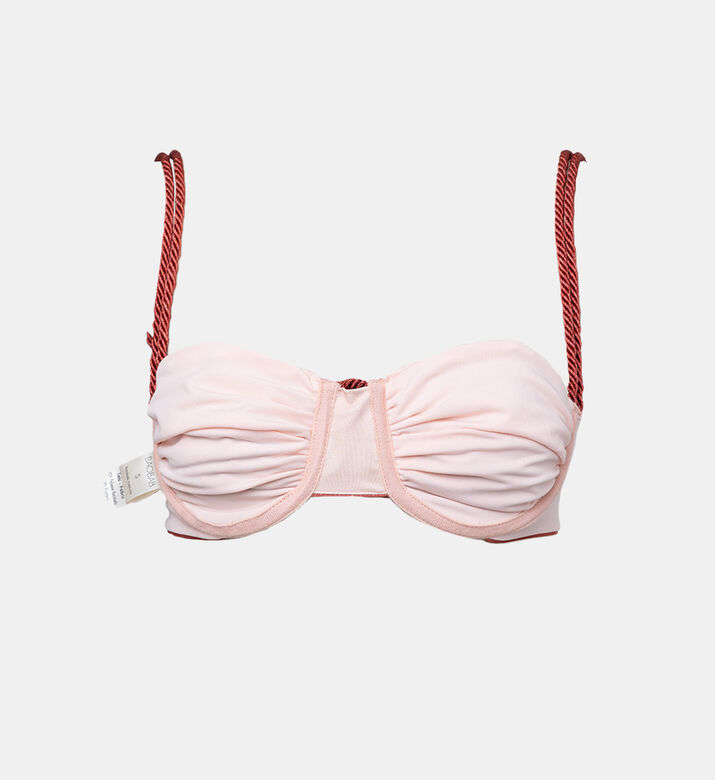 قطعة بيكيني علوية بالكونيت لولا مكشكشة