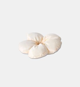 StickyBestie Scrunchie Flower, White, Packshot View