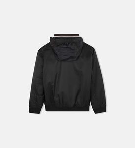 جاكيت بغطاء رأس مدمج وتفصيل سحاب