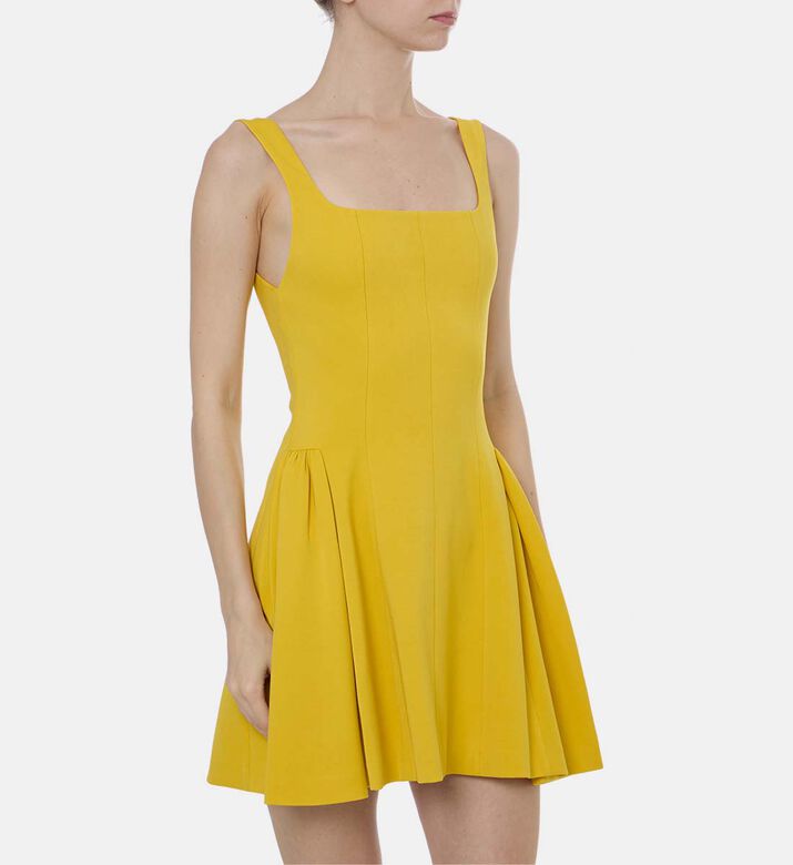 Front Seam Lines Pleated Dress