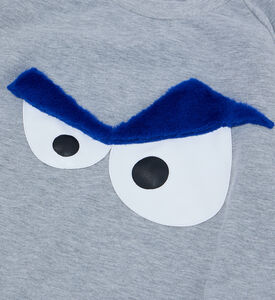 سويت شيرت بياقة جرافيك بعيون غاضبة