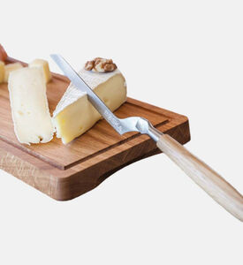 سكين الجبن الطري المصنوع من خشب السنديان