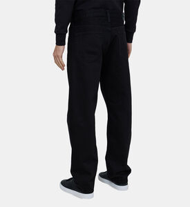 بنطال جينز بساق مستقيمة مريحة