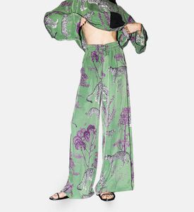 Niluu Pant Wildesse, Model View