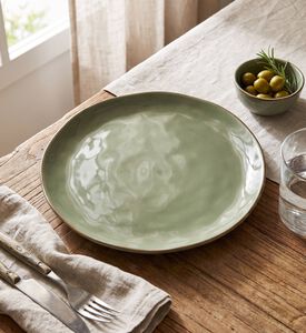 Thun Concerto Verde Oliva Round Plate, Model View