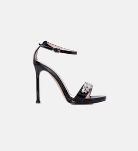 صندل مزين بكعب عالٍ