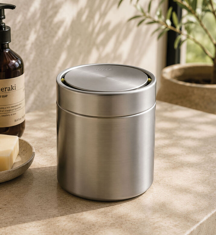 Eko Fandy Stainless Steel Table Bin, Packshot View