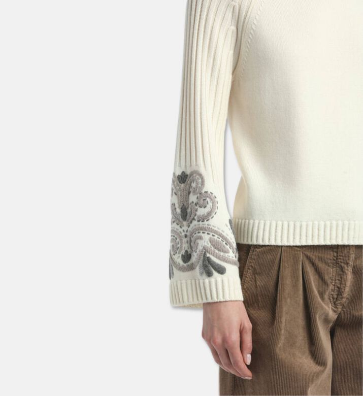 Luisa Spagnoli Pullover, Model View