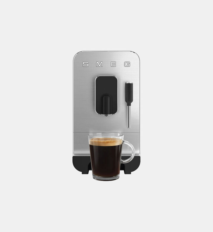 Smeg Bean-to-cup Coffee Machine, Packshot View