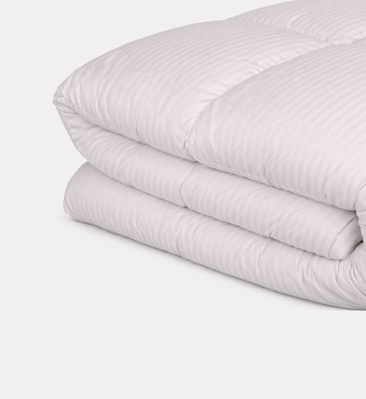 Home Deco and More Cotton Sateen Fibre Duvet, White, 160x200-cm, Packshot View