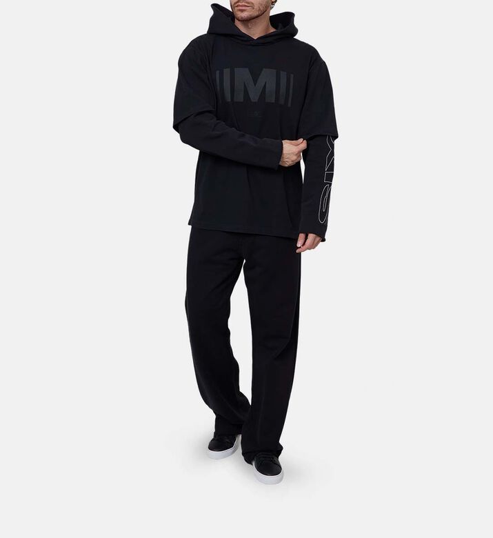 Long-sleeve Hooded Sweatshirt Long-sleeve Hooded Sweatshirt