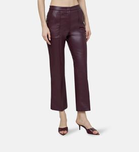 بنطال من جلد صديق للبيئة