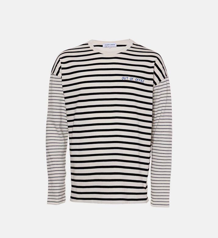 تيشيرت مونبار بأكمام طويلة آوت أوف أوفيس