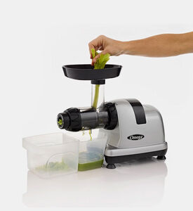 عصارة كرفس منخفضة السرعة تعمل بالمضغ