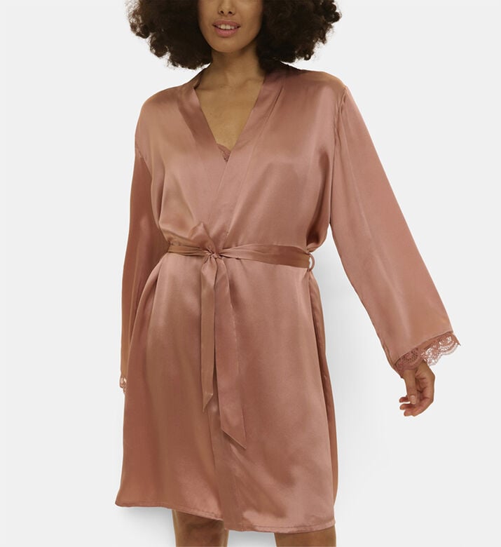 Simone Perele Kimono, Model View