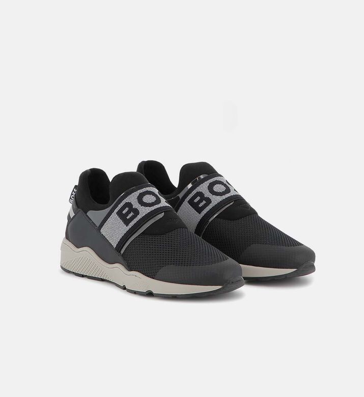 Pull-on Low-top Sneakers
