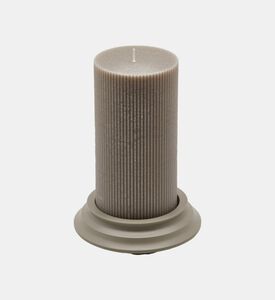 شمعة طويلة ذات قاعدة عريضة من دوريكا