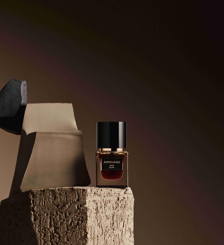 Amouage Oud Ulya Extrait De Parfum, Packshot View