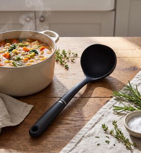 Oxo Neylon Heat-resistant Ladle- 33x8.9x7.6 Cm, Model View