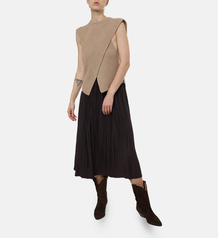 Dawei Vest Crossover, Model View