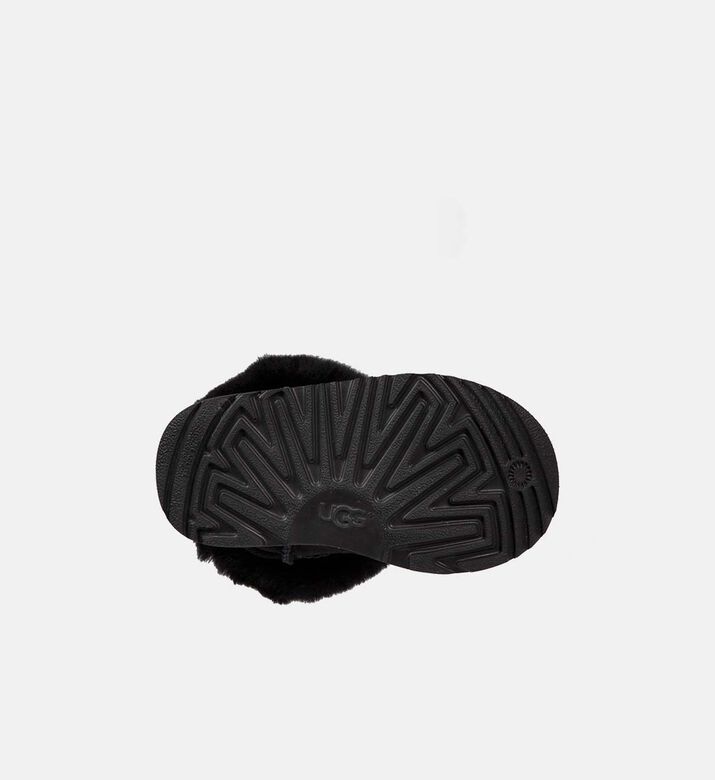 Plush Oversized Cuff Rugged Sole Ankle-high Boots