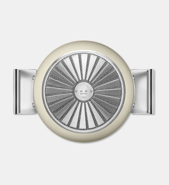 Smeg Ceramic-coated Double Handle Casserole, Packshot View