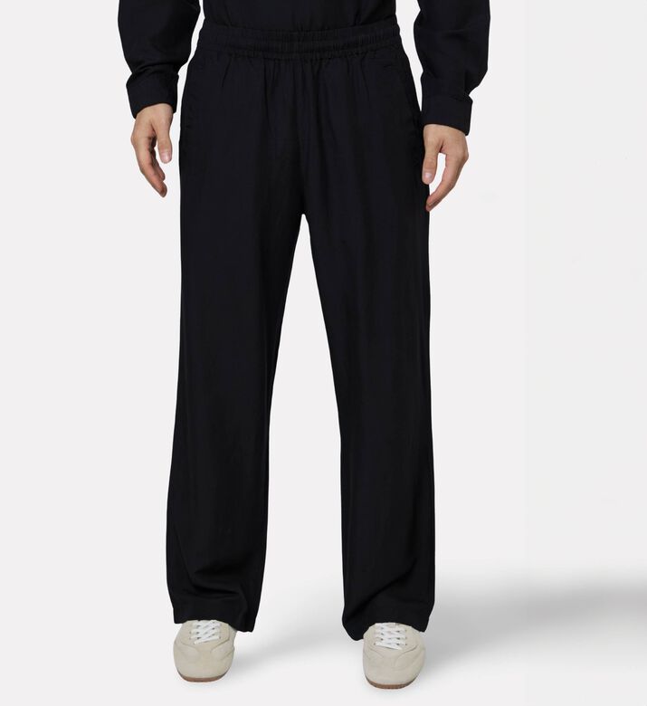 Diesel Pant, Model View