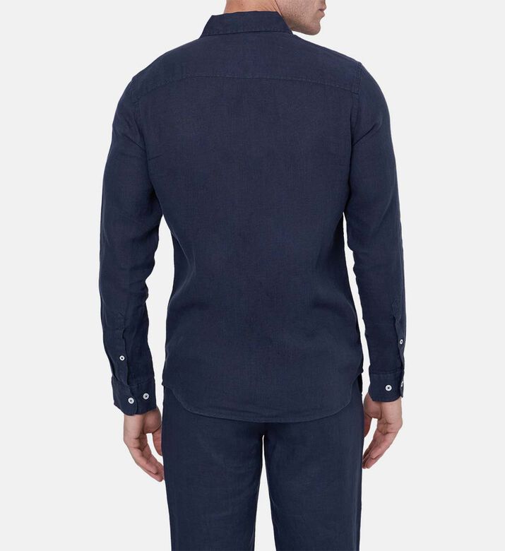 قميص كتان كلاسيكي بياقة بصف أزرار