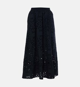 تنورة بيلا متوسطة الطول بقصّة هرمية مزينة بالكامل بتطريز إنغليزي