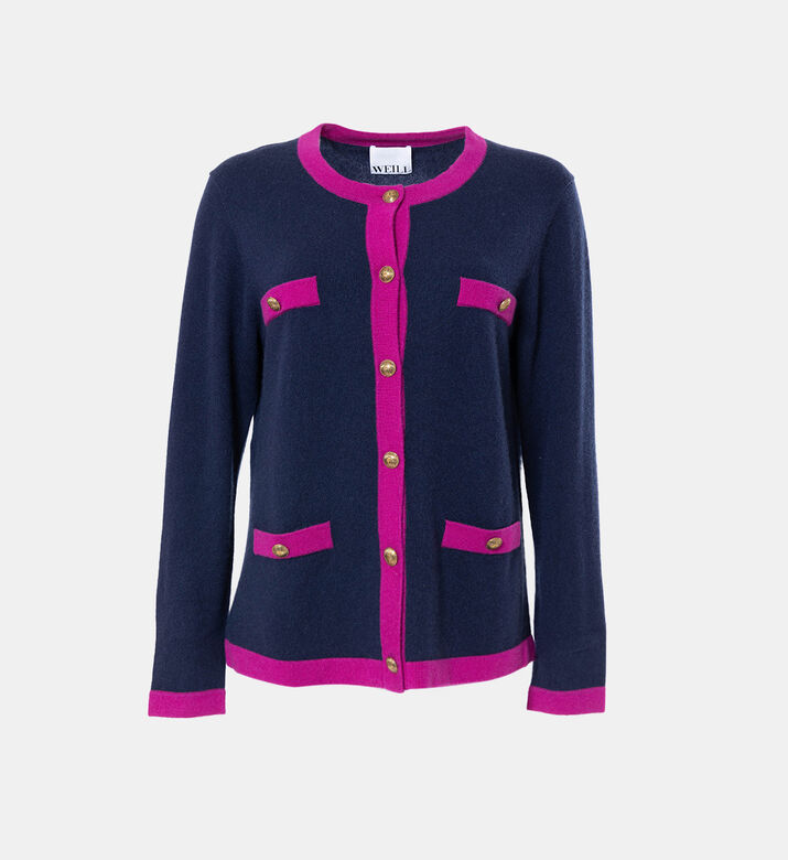 كارديغان بأزرار بلون مغاير