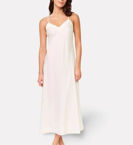 Rya Lace-shoulder Long Robe, Model View