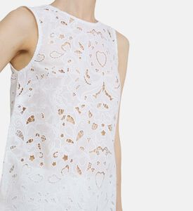 بلوزة بدون أكمام بدانتيل بنقشة