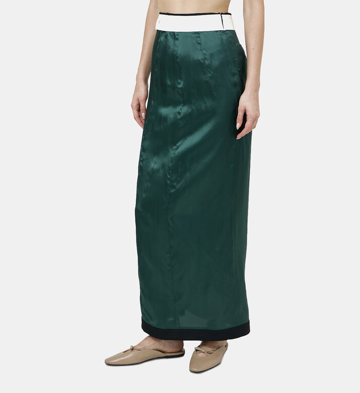 تنورة طويلة ساتان بوجهين