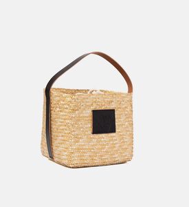 سلة قش بأحزمة جلد