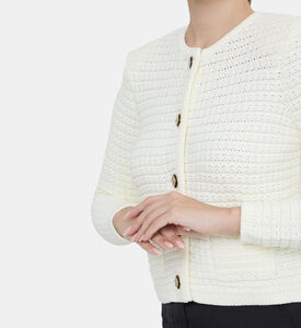 كارديغان محبوك بصف أزرار بشكل ميدالية