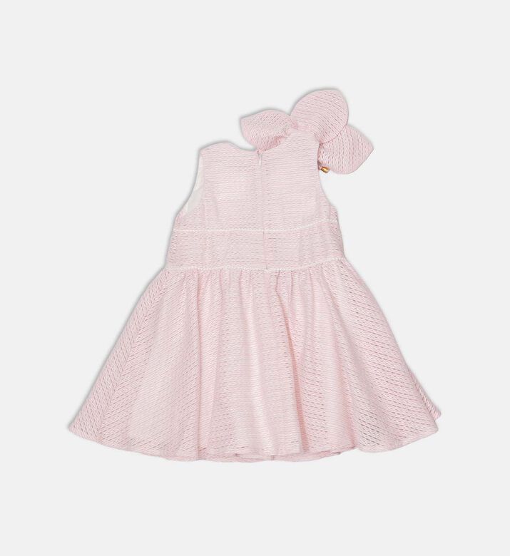 فستان هرمي بنسيج محبوك بنقشة وتفصيل عقدة