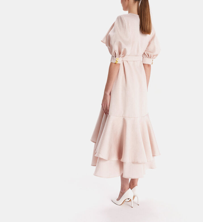 فستان واسع بأكمام منتفخة