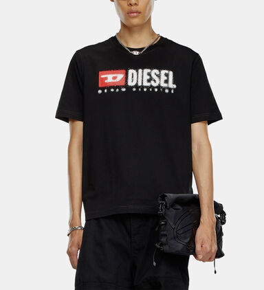 Short-sleeve Crewneck T-shirt