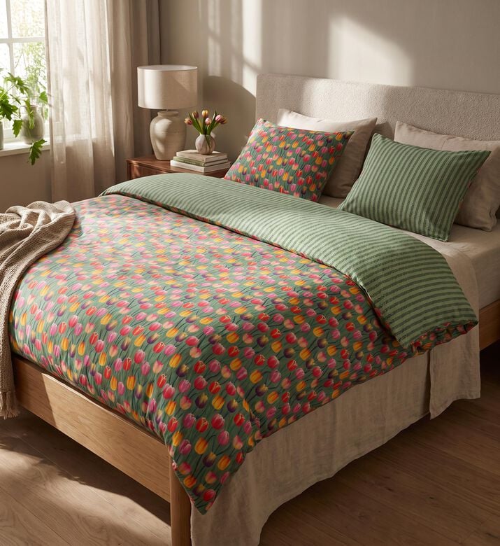 Essenza Tulip Field Bed Set 200x220 Cm, Packshot View
