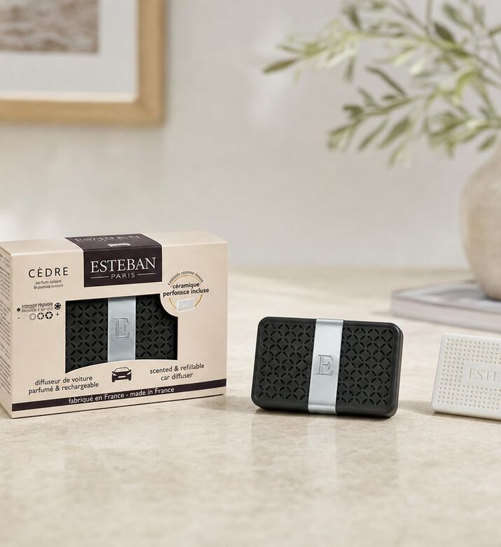 Esteban Paris Cedre Scented Car Diffuser, Model View