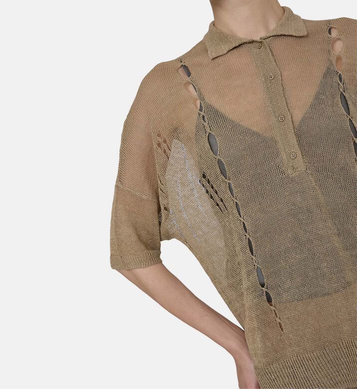 قميص قصير الأكمام بفتحات وأزرار