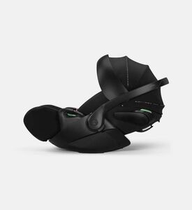 مقعد سيارة آمن بنافذة شبكية بجهاز استشعار