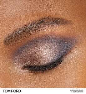 ظلال عيون آيكونيك سموك كولور كواد