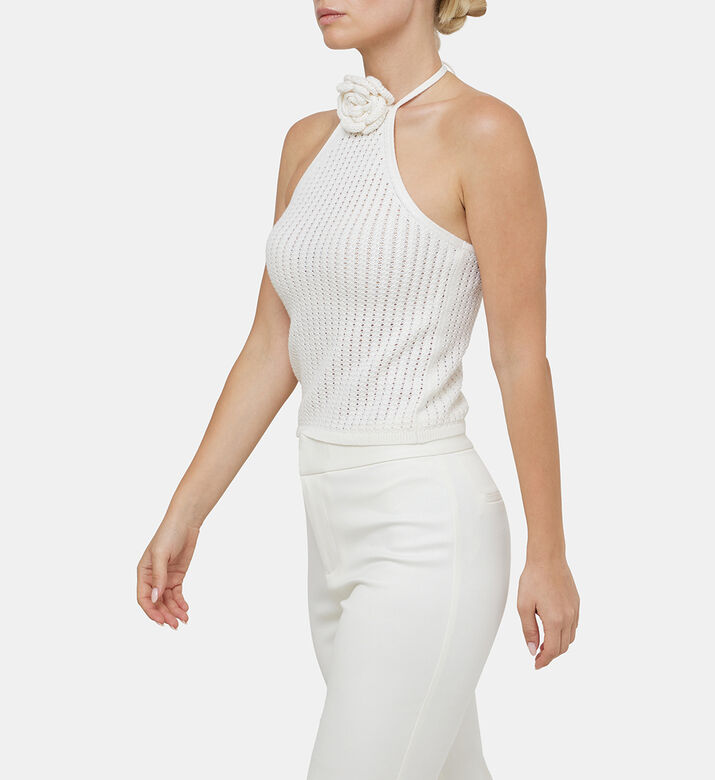 بلوزة بيسي بحمالة حول الرقبة